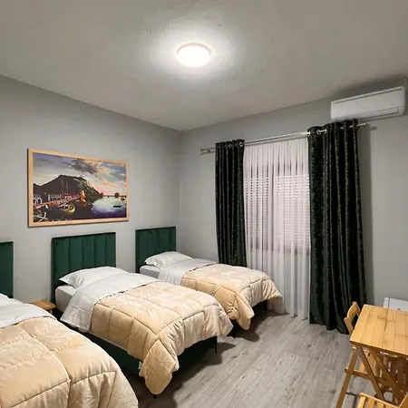 Appartement Zhuraj *