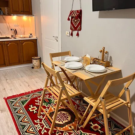 Appartement Zhuraj